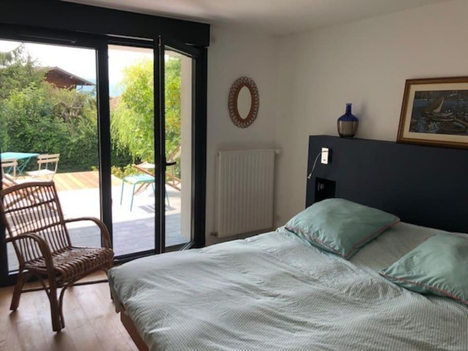 Maison De Vacances 220M2 Vue Lac Et Chateau 망통생베르나드 외부 사진