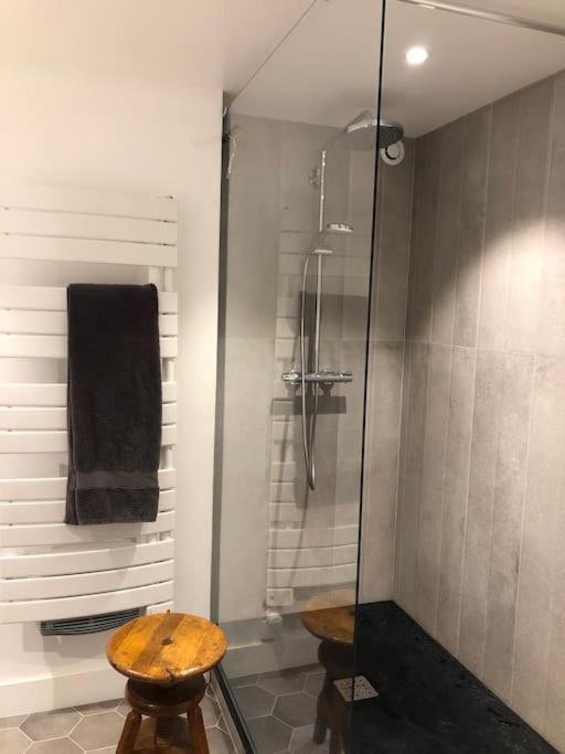 Maison De Vacances 220M2 Vue Lac Et Chateau 망통생베르나드 외부 사진